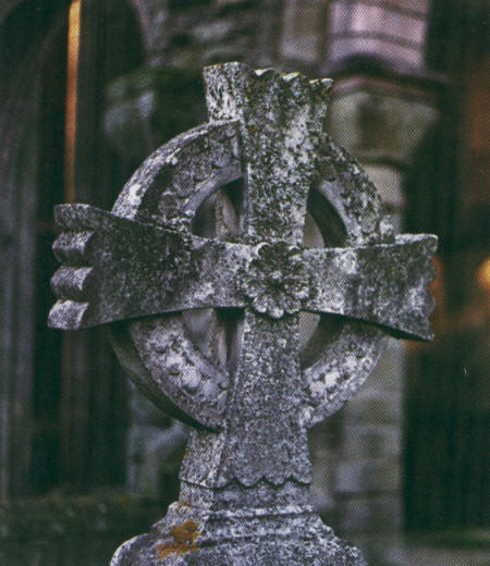 Кельтский крест из аббатства Келсо, Шотландия