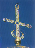 Крест на Дмитриевском соборе во Владимире