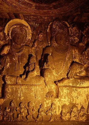 Sculptures in Ajanta  (Cave 2)