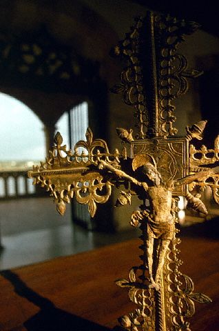 An elaborately carved crucifix at the city of Santo Domingo