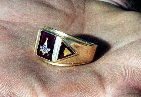 Masonic ring
