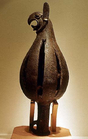 Bronze Ornament Depicting a Griffin 7th-6th c В.С