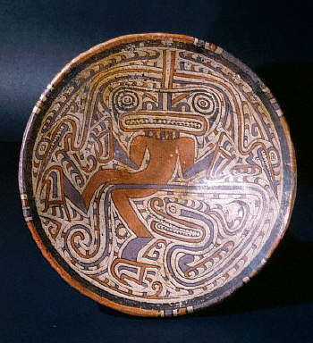 A Cocle style polychrome ceramic plate