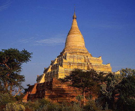 Shwesandaw Stupa