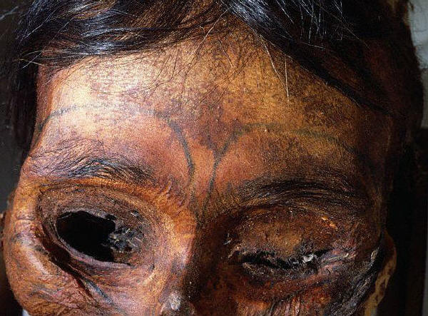 Tattooed Eskimo female mummy