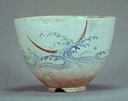 Japanese Tea Bowl With Wave and New Moon Design ca. 17th c
