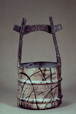 Japanese Water Jar by Ogata Kenzan .17th 