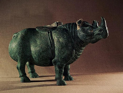 rhinoceros-shaped wine vessel