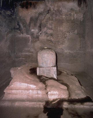 A stone lingam at Elephanta Caves